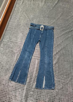 Джинсы на девочку 7-9роков клеш