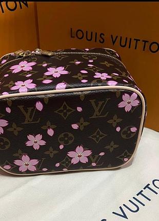 Косметичка louis vitton 4
