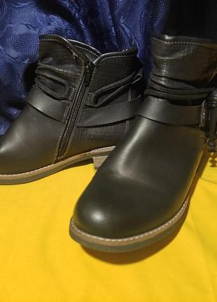 Жіночі черевички  rieker