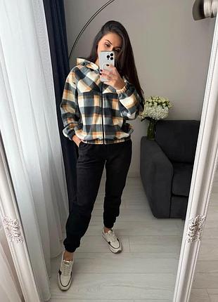 Спортивный костюм женский