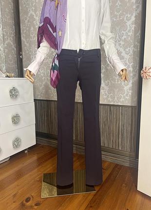 Класичні брюки кольору баклажан