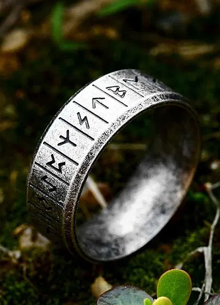 Викингское руническое кольцо с сложными руническими надписями, 8мм широкое