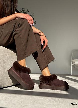 Уггі жіночі коричневі зима / зимові уггі шоколадного кольору / коричневі уггі з опушкою
