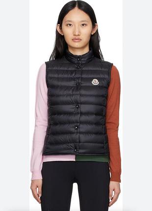 Жилетка жіноча moncler