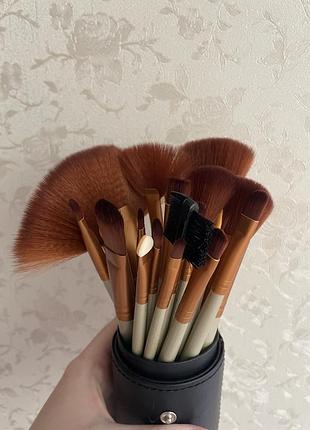 Набір пензлів для макіяжу