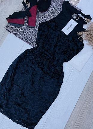 Нова чорна вечірня s сукня плаття з сіточкою на грудях коротке плаття по фігурі оксамитова сукня святкова