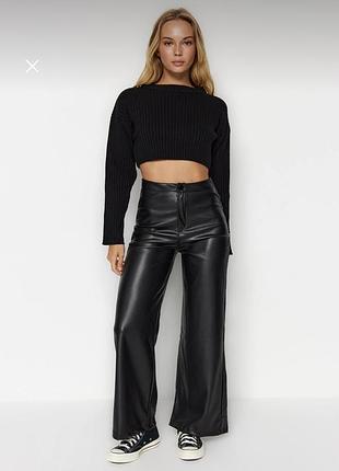 Кожаные брюки палаццо