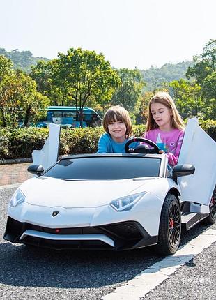 Дитячий електромобіль на акумуляторі двомісний lamborghini m 5738 для дітей від 6 років білий
