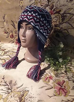 Шапка с ушками орнамент