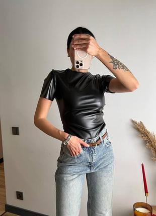 Женские кожаные топы