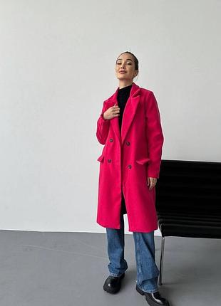 Женские пальто