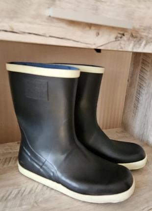 Сапоги резиновые