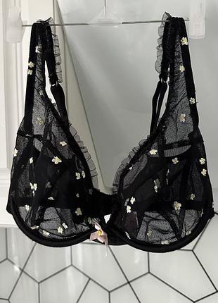 Бюстгальтер чорна сіточки, бюст сіточка з вишитими квіточками, бюст сітка напіврозорий