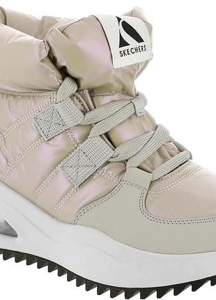 Дутикие женские зимние skechers uno peaks светлые.