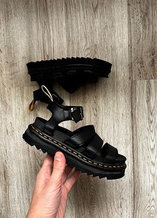 Сандалі dr martens blair оригінал