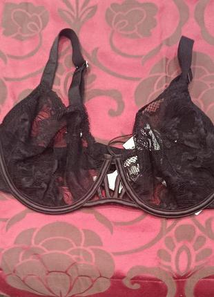 Лифчик новый