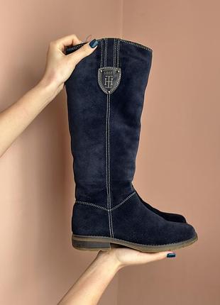Замшеві чобітки