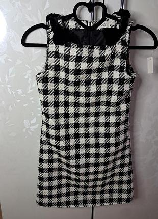 Платье букле с пайетками river island на 9 лет