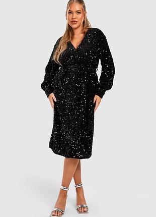Вельветовое платье на запах с пайетками