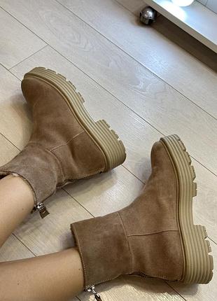 Замшеві зимові ботинки