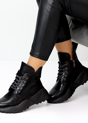 Жіночі шкіряні черевики демісезонні no brand 1680 чорні