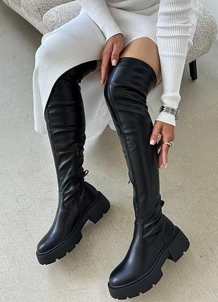 Накладний платіж ❤ демісезонні утеплені флісом високі ботфорти на тракторній підошві