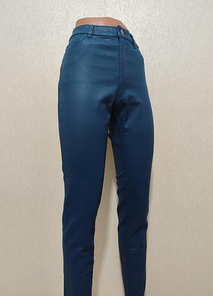 Брюки с напылением под кожу