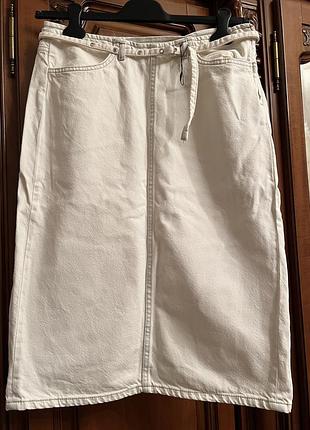 Джинсова спідниця zara молочного кольору , розмір м