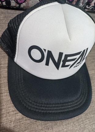 Черно-белая кепка-тракер o'neal с сеткой и регулируемой застежкой-снапбек.