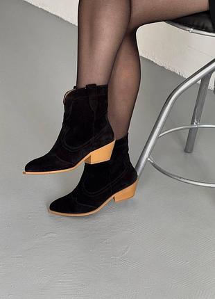 Стильные трендовые ковбойские сапоги (казаки)