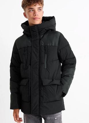 Зимова куртка для хлопчика (можна і для дівчинки) у розмірі 128 від бренду с&а