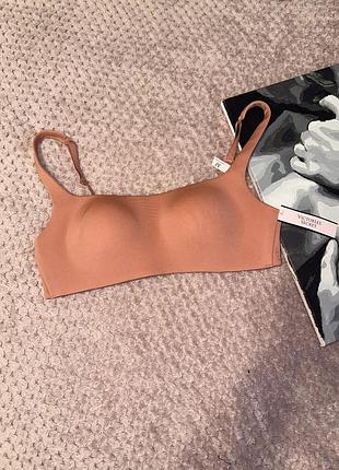 Безшовний бюстгальтер