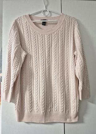 Светр h$m,розмір м,lв ідеальному стані.довжина 65см,ширина напівобєм 60см,рукав 3/4 -від плеча 50. якість  відмінна.