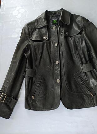 Женская куртка, натуральная кожа, размер м