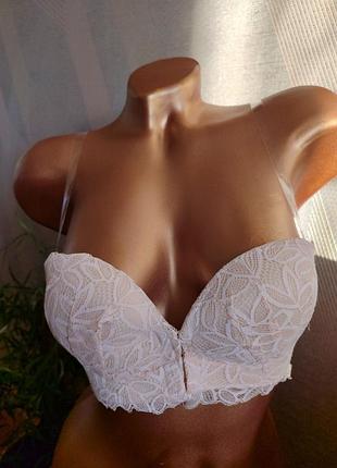 Красивый бюстик бандо