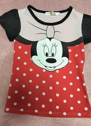 Продам хорошенькую футболку на рост 110 см