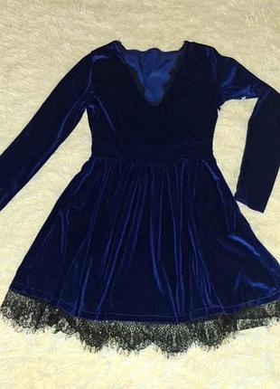 Народное велюровое платье с кружком