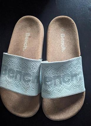 Шлепанцы сандалии слайд bench