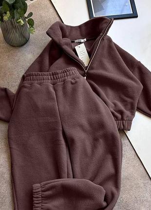 Костюм женский