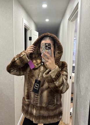 Норкова шуба нова