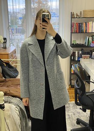 Пальто жіноче осінь/весна сіре пряме