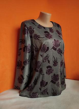 Лонгслив в розы р 52-54