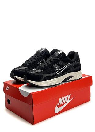 Теплые кроссовки мужские nike initiator черно-белые термо кроссовки найк низкие осень зима