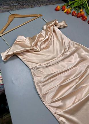 Корсетное изысканное платье большого размера