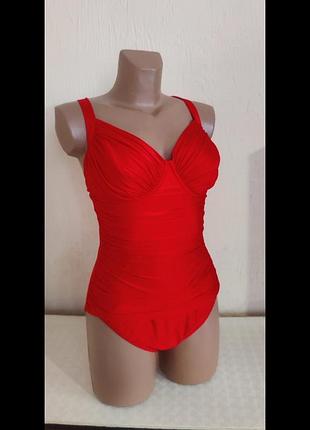 Красивый купальник