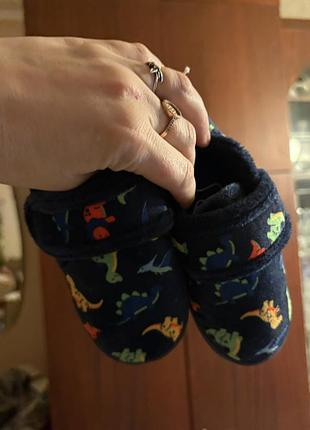 Новые тапочки нові капці george сині динозаври хлопчик