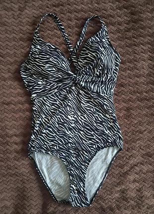 Стильный слитный купальник с принтом зебры 🦓