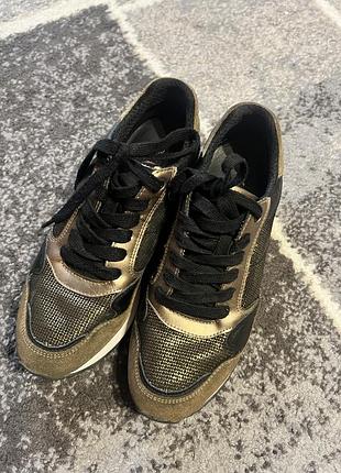 Жіночі кросівки джеокс geox