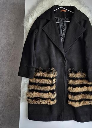 Пальто жіноче з натуральним мехом кролика