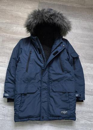 Зимова куртка f&f,8-9р